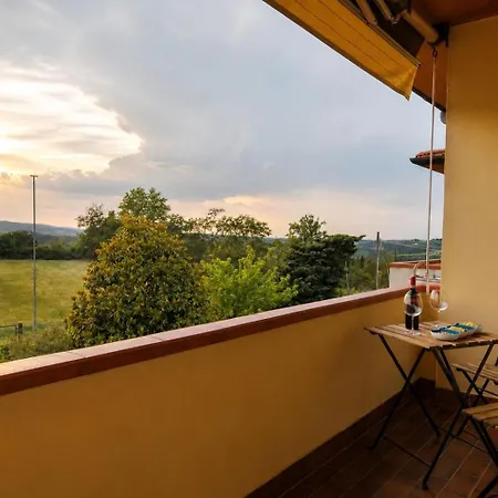 La Casa Dei Pini بيت للعطل *